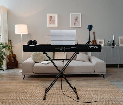Ergonomija radnog prostora za muzičare – Kako pravilno postaviti stalak za klavijaturu